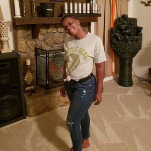 Meet your Posher, Latoria